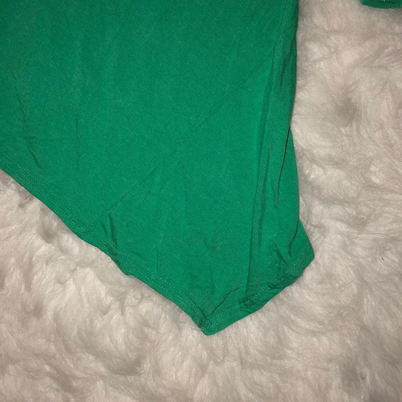 New Adorn Fashion Top - Picture 6 of 6